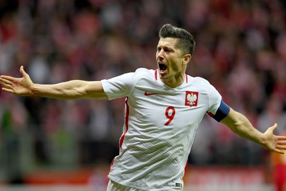 Melempem di Piala Dunia, Robert Lewandowski Batal Ke Madrid