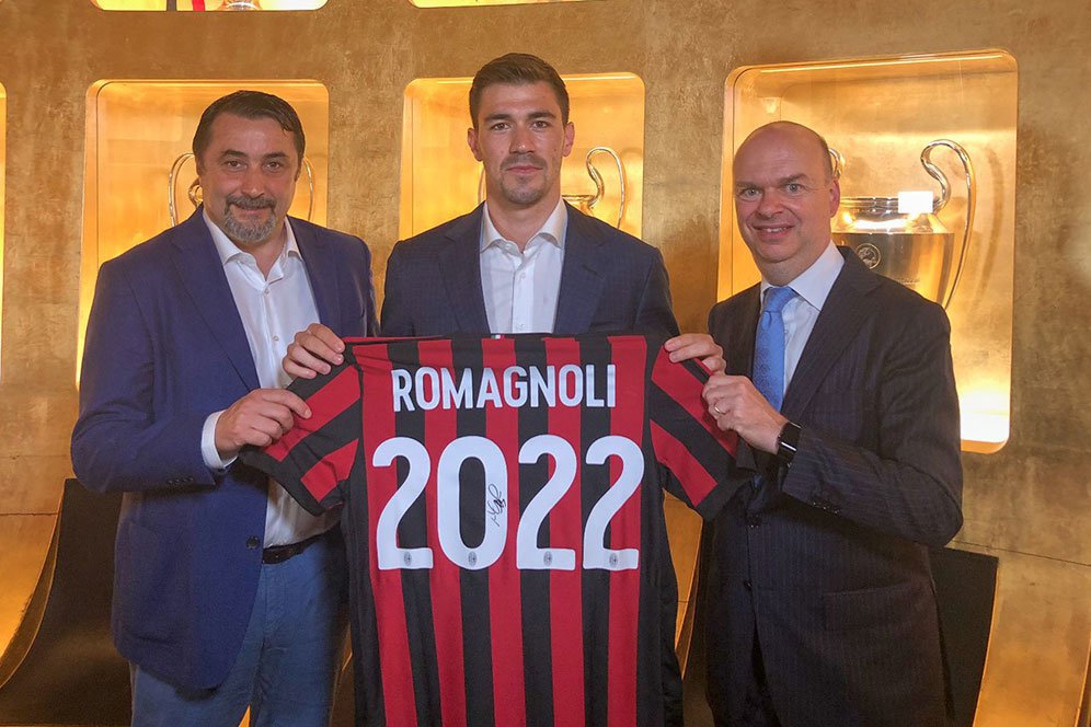 Romagnoli Adalah Pilar Milan Di Masa Depan