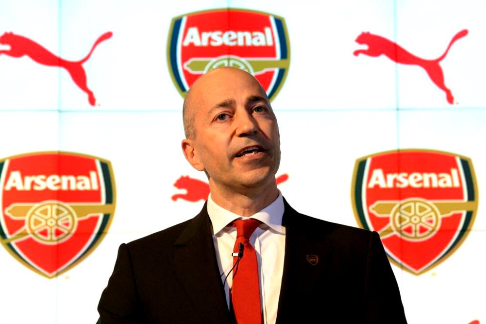 Janji Manis Ivan Gizidis untuk Fans Arsenal