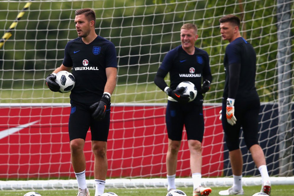 Kiper Timnas Inggris Ini Jadi Pengganti Kepa Arrizabalaga di Chelsea?