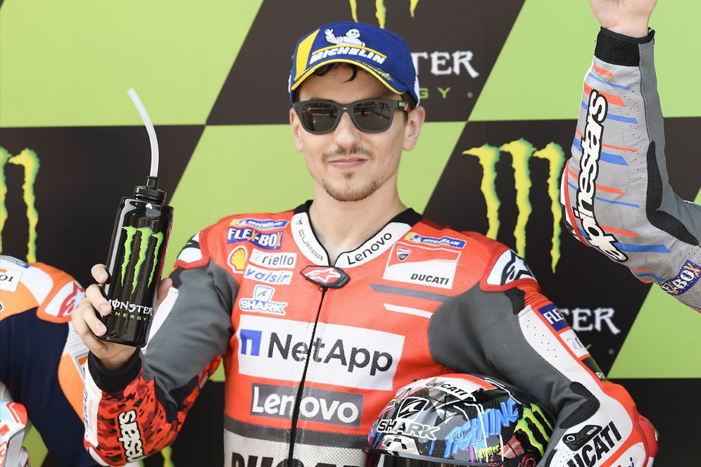 'Datang ke Honda Tanda Lorenzo Berani Hadapi Marquez'