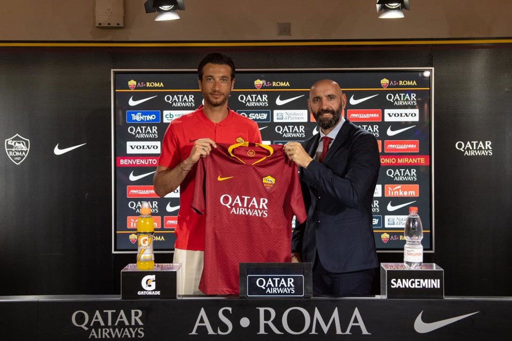 Skorupski Pergi, Roma Resmi Gaet Eks Kiper Juventus