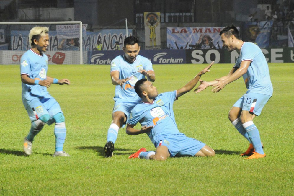 Persela Perpanjang Rekor Buruk Barito Putera