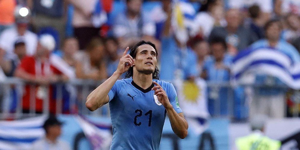 Gol Telat Edinson Cavani