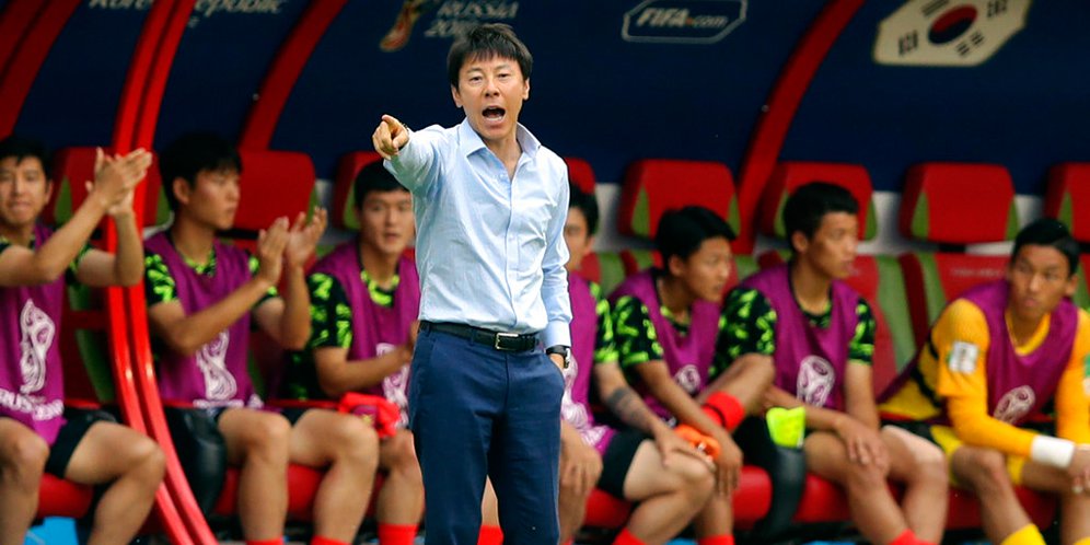 Tunjuk Shin Tae-Yong, Indonesia Malah Dituding Iri Dengan Vietnam