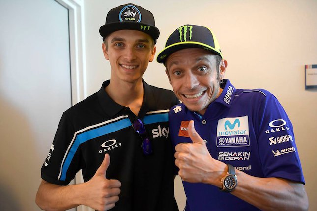 Ingin Valentino Rossi Menang Lagi