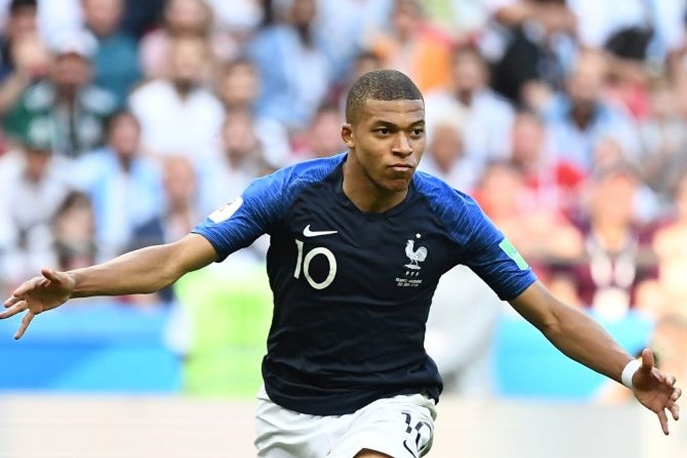 Bahkan Vertonghen Terkejut Dengan Penampilan Apik Mbappe