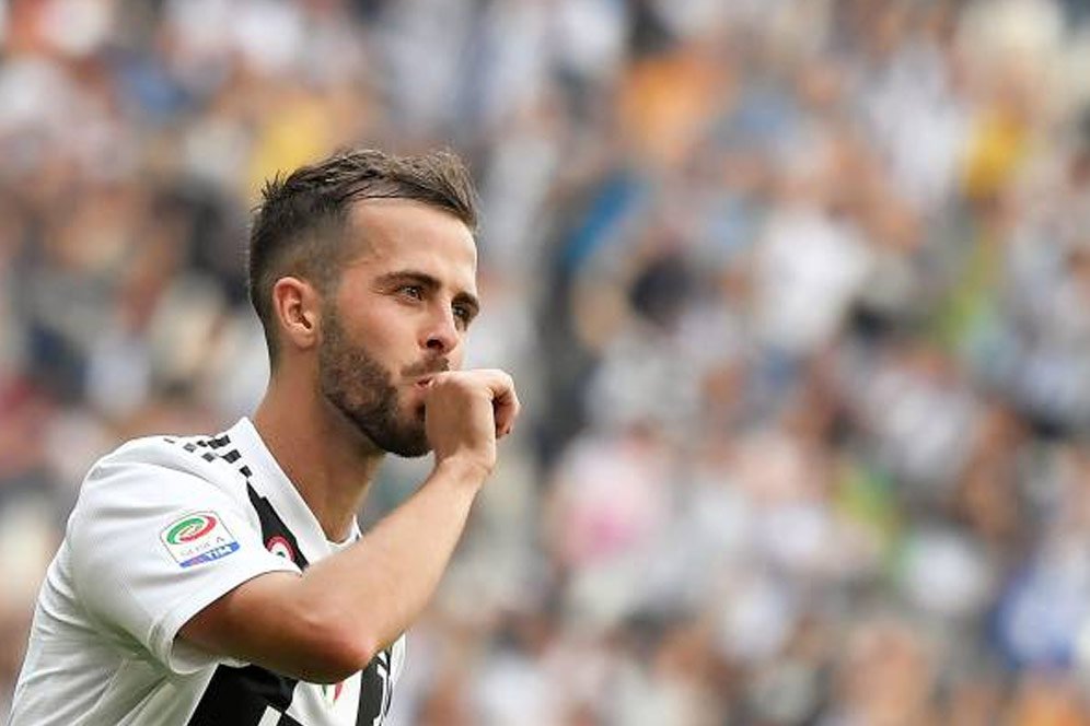 Diincar Barcelona, Juventus Pasang Harga Untuk Miralem Pjanic