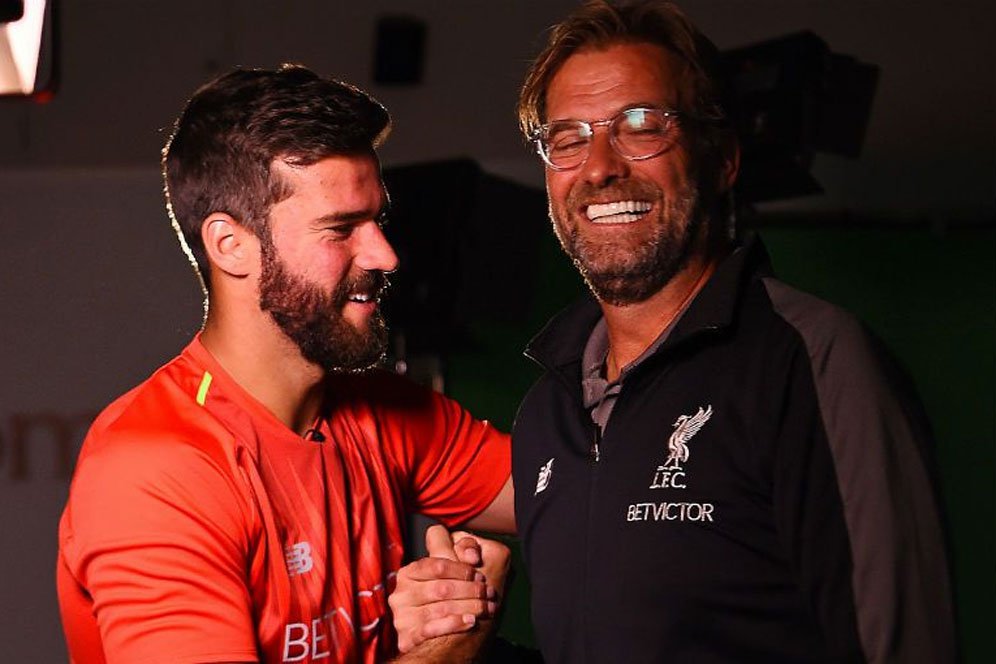 Klopp Yakinkan Alisson untuk Pilih Liverpool