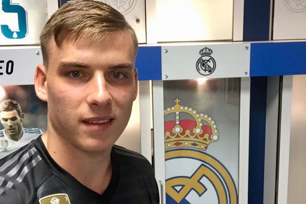 Lunin Akui Bermain Sebagai Kiper di Real Madrid Itu Berat