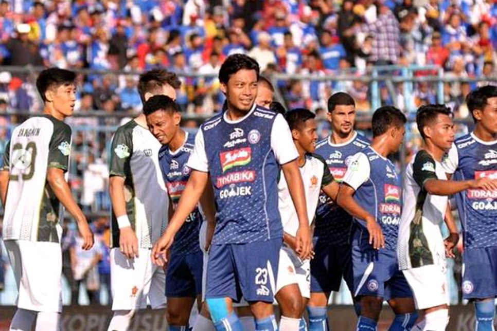 Hamka Jadi Penyerang, Arema FC Menang Telak dari Persema 53