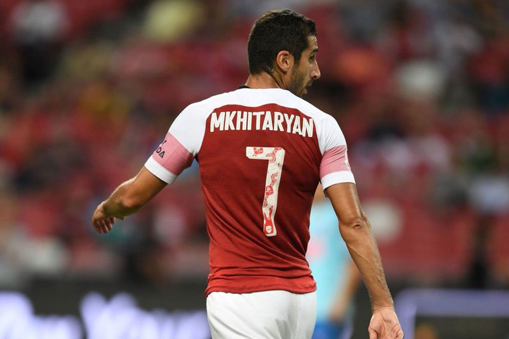 Resmi, Arsenal Lepas Henrikh Mkhitaryan ke AS Roma