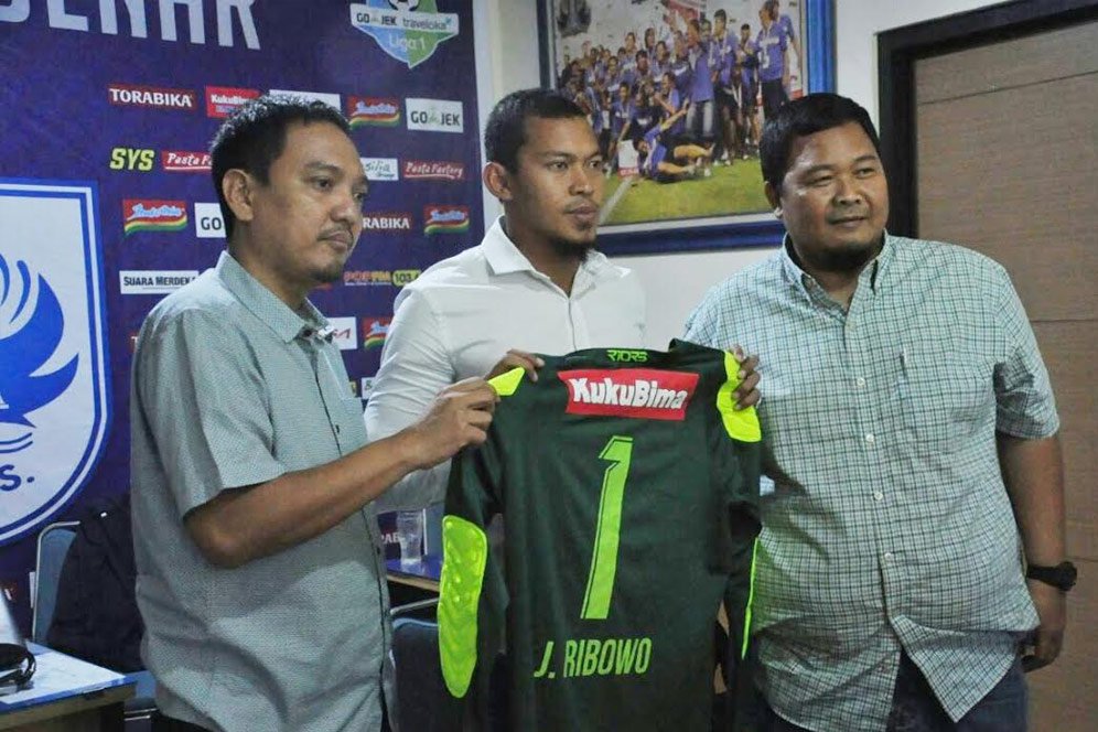 Pengalaman Baru Joko Ribowo dari Eks Kiper Liga Inggris