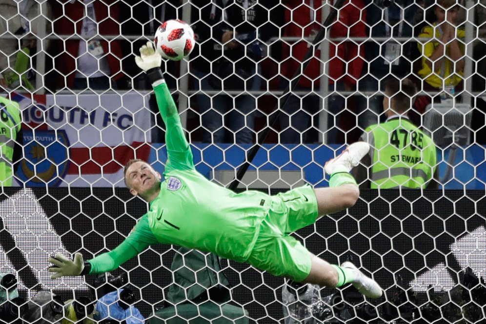 Tepis Penalti Kolombia, Pickford Mendapatkan Contekan dari Botol