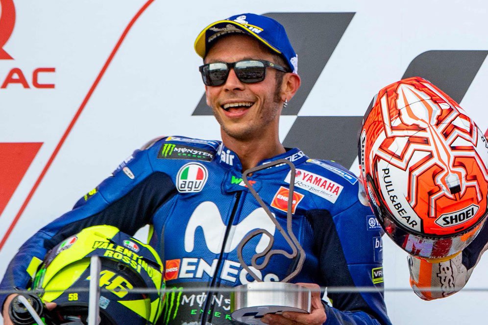 Podium di Jerman, Rossi: Saya Harus Berikan Trofi Ini ke Folger!