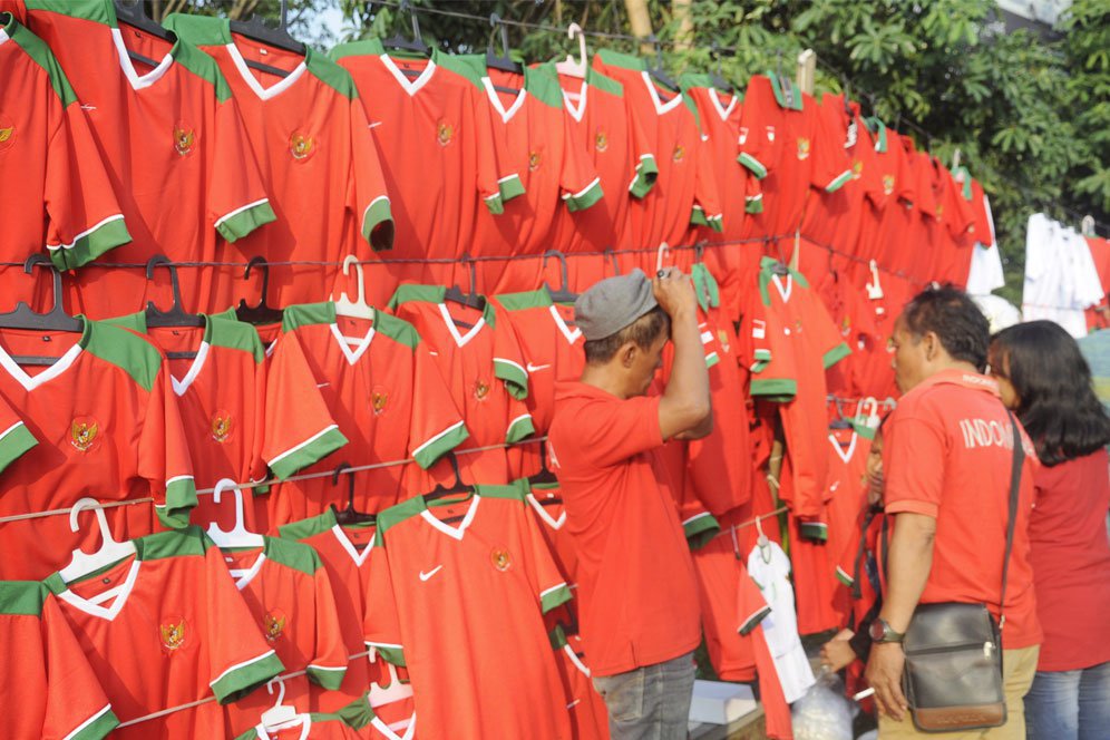 Jersey Egy Maulana Vikri Paling Banyak Diburu Suporter Jersey Egy Maulana Vikri Paling Banyak Diburu Suporter