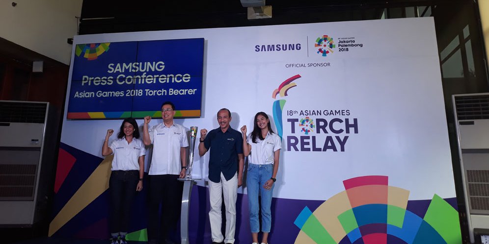 Dian Sastro dan Mikha Tambayong Didaulat Jadi Pembawa Obor Asian Games