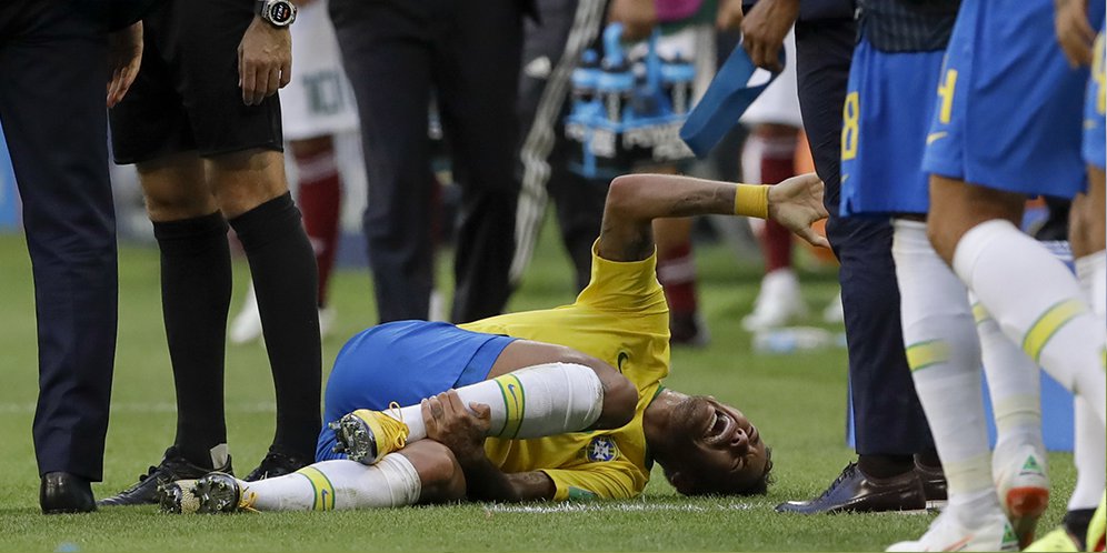 Termasuk Neymar dan Suarez, Ini Delapan Pesepak Bola yang Bisa dengan Mudah Dibenci