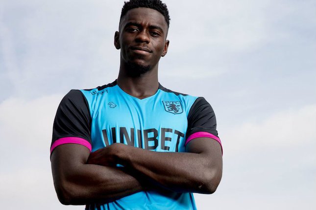 Tuanzebe Senang