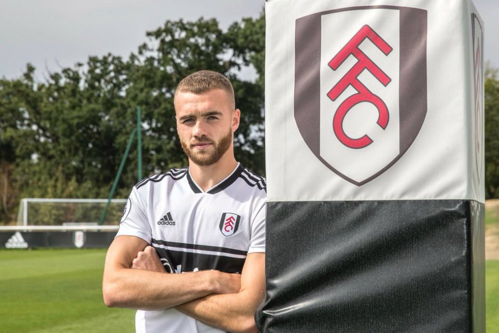 Arsenal Resmi Pinjamkan Chambers ke Fulham