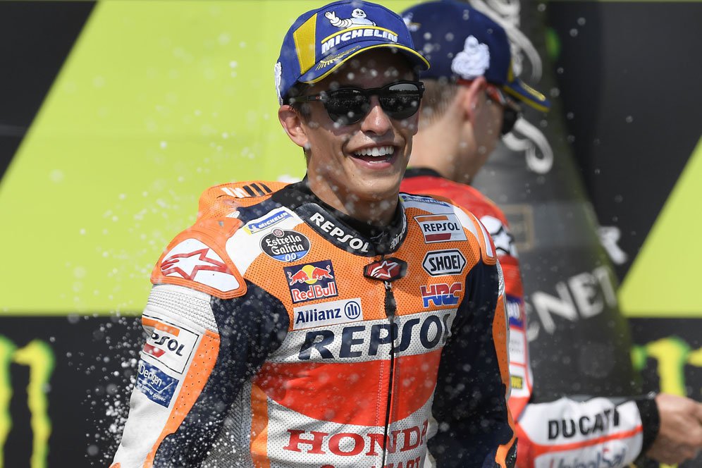 Tak 'Menggila' demi Menang, Marquez Puas Ungguli Rossi