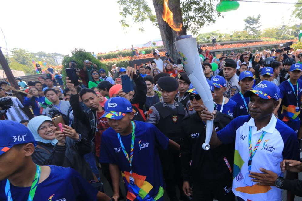 Kesan Alex Pulalo Ikuti Torch Relay Asian Games di Bandung: Gembira Sekaligus Bangga