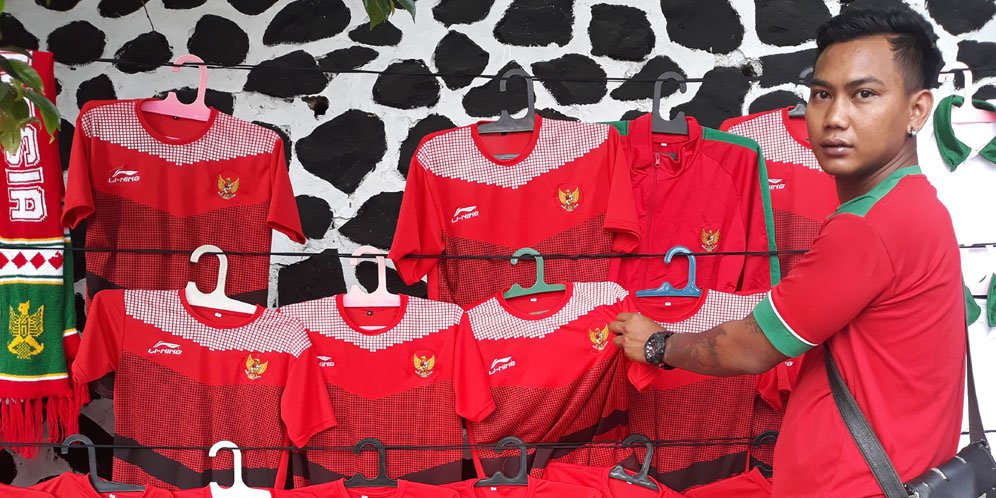 Jualan Atribut Timnas Indonesia U-23, Pedagang Raup Untung Rp 10 Juta
