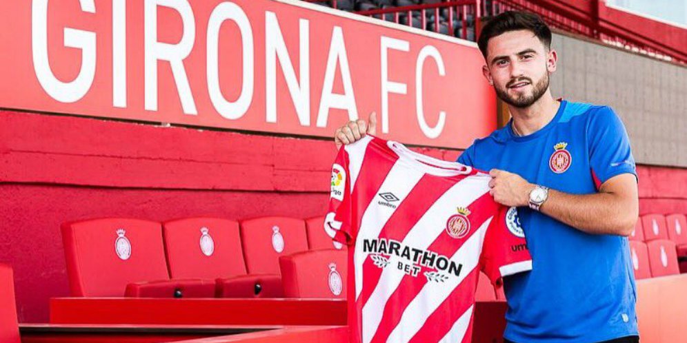 Manchester City Resmi Pinjamkan Roberts ke Girona