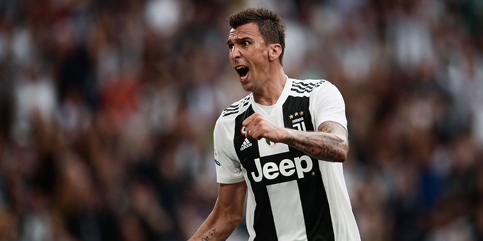 Berbatov Coba Yakinkan Manchester United untuk Boyong Mario Mandzukic