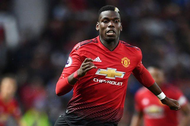 Gelandang Tengah: Paul Pogba