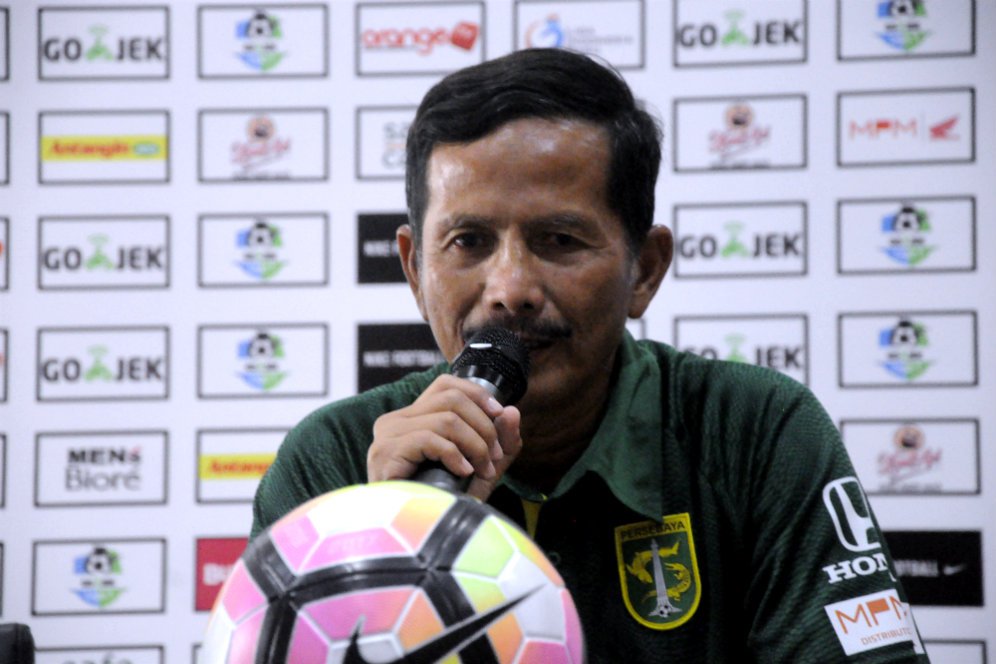 Djanur Bicara Kekuatan Persib di Tangan Robert Alberts