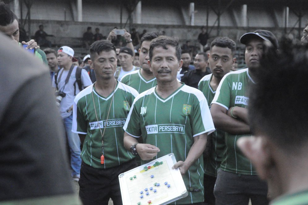 Djanur Yakin Mampu Penuhi Target Manajemen Persebaya