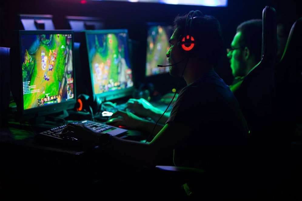 Jelang Akhir Tahun, Lenovo Gelar 3 Turnamen E-Sports