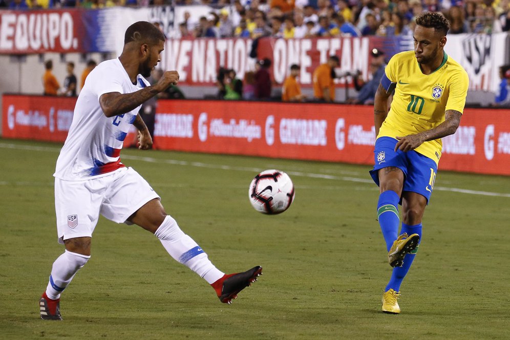 Jadi Kapten Brasil, Neymar Diminta Lebih Bertanggung Jawab