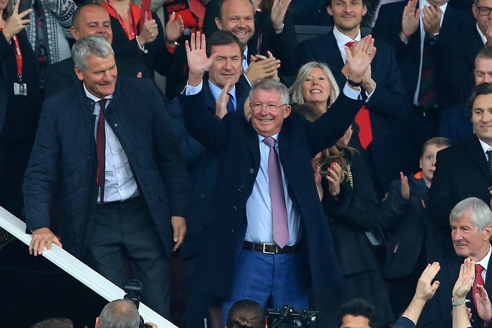 Begini Cara Cerdas Sir Alex Ferguson Berurusan dengan Agen Soal Kontrak Pemain