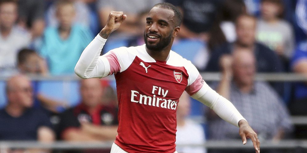 Lacazette Sukses Beri Pembuktian Pada Emery