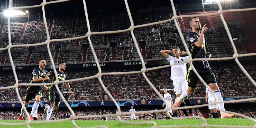 Highlights Liga Champions: Valencia 0-2 Juventus