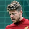 Arsenal Coba Bajak Alberto Moreno Dari Liverpool