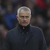 Veron Sebut Mourinho Butuh Waktu di MU