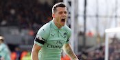 Kalah Dari MU, Granit Xhaka Bersitegang Dengan Fans Arsenal Kalah Dari MU, Granit Xhaka Bersitegang Dengan Fans Arsenal