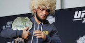 Gokil! Usai Pensiun dari Dunia Adu Jotos, Khabib Alih Profesi Jadi Pesepakbola