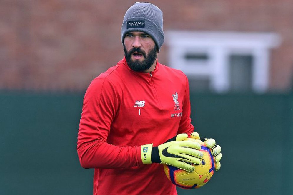 Alisson Tak Sabar Jalani Debutnya di Derby Merseyside