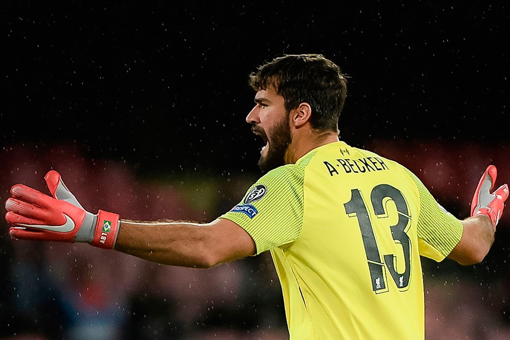 Alisson Diklaim Sejajar Dengan Kiper-Kiper Terbaik Dunia