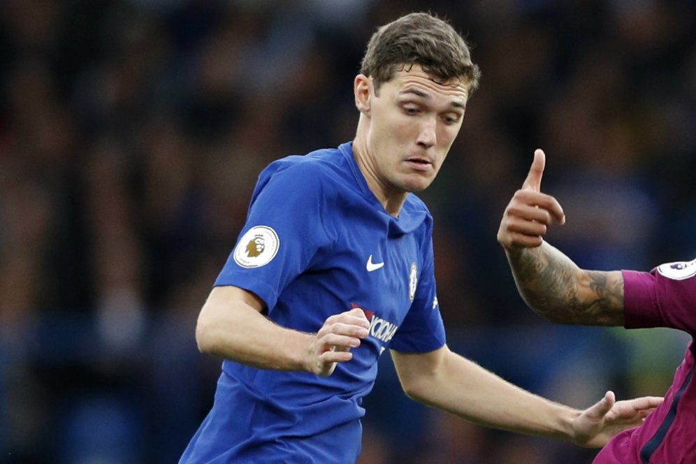 Cari Bek Tengah Baru, Barcelona Lirik Andreas Christensen