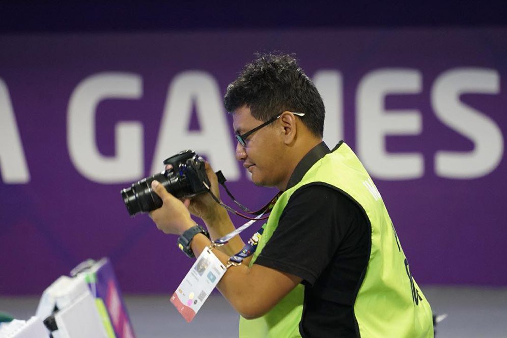 Bangganya Penyandang Disabilitas Ini Jadi Fotografer Asian Para Games 2018