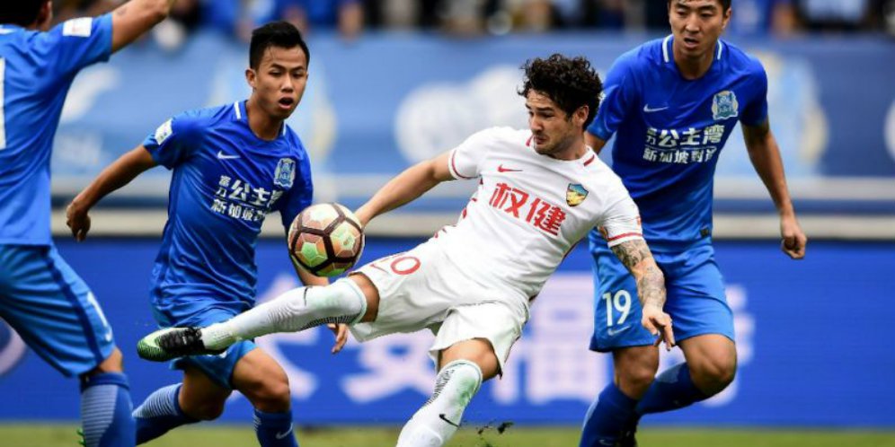 Alexandre Pato Bakal Pulang ke Milan?