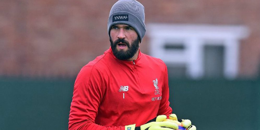 Cerita Alisson Becker: Kagumi Buffon, Belajar dari Oblak dan Ter Stegen