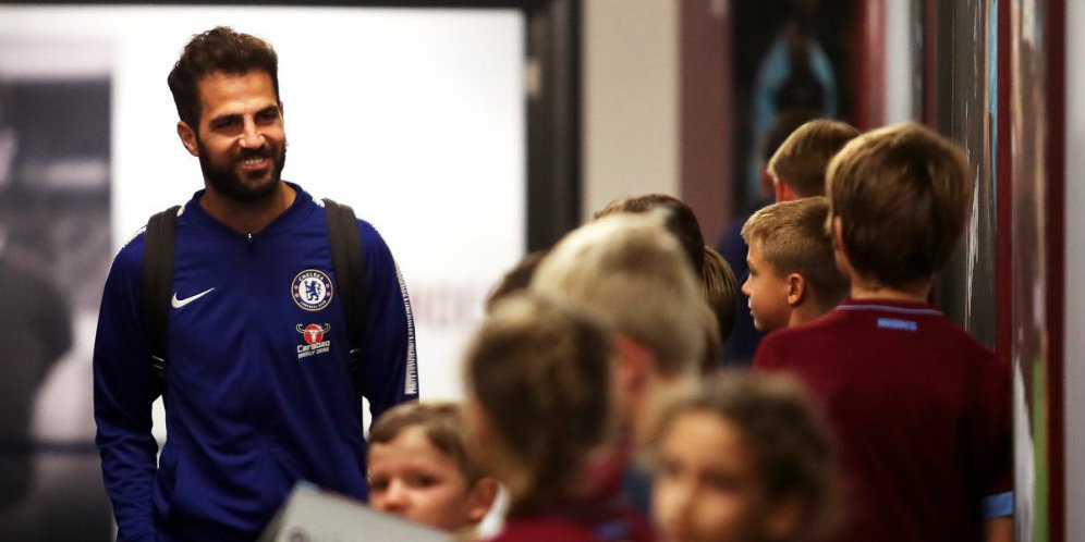 Eks Liverpool: Fabregas Legenda Arsenal, Bukan Legenda Chelsea