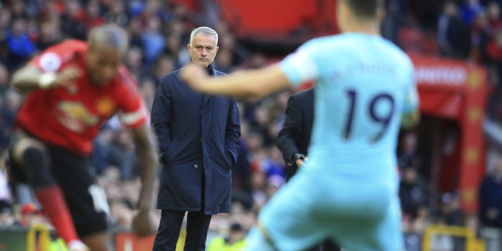 Mourinho: Saya Tidak Paham Sepak Bola Menyerang