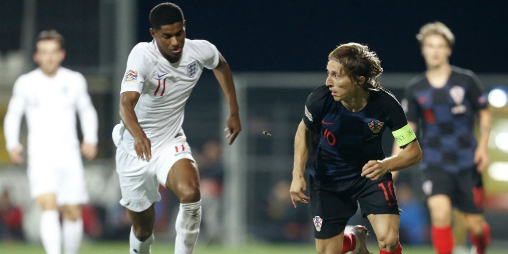 Marcus Rashford Dikritik, Gareth Southgate Membela